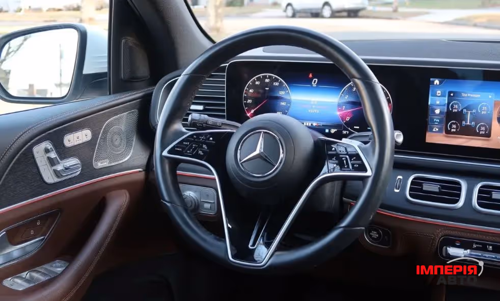 Mercedes-Benz GLE - фото 9