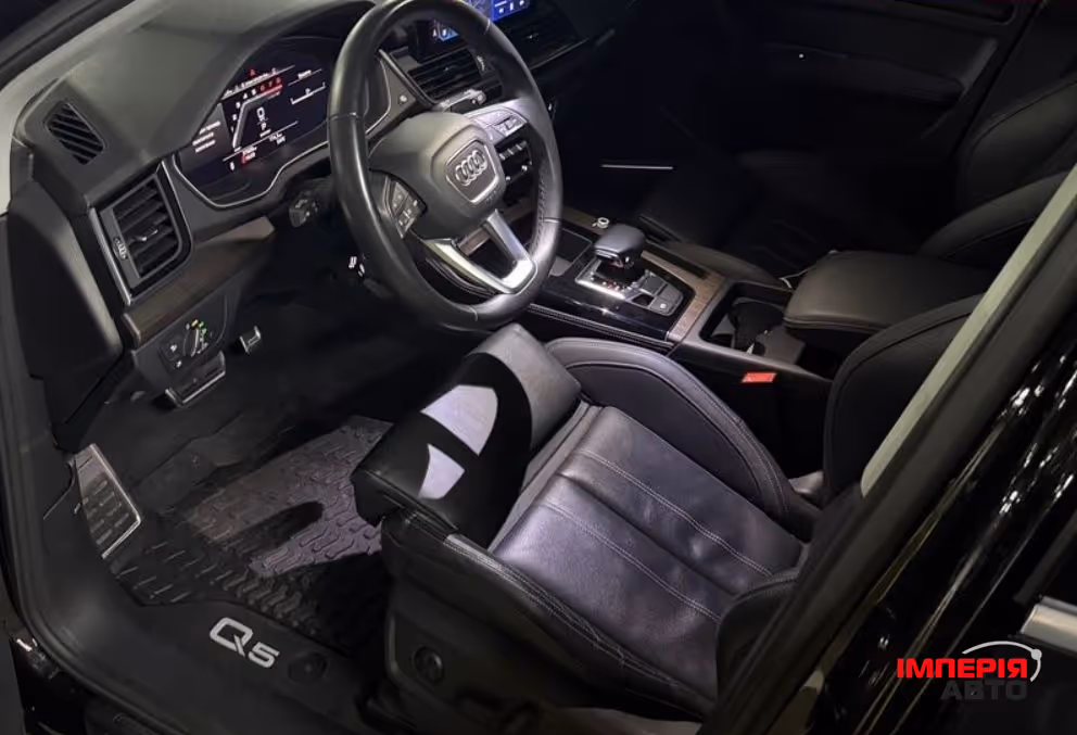 Audi Q5 - фото 6