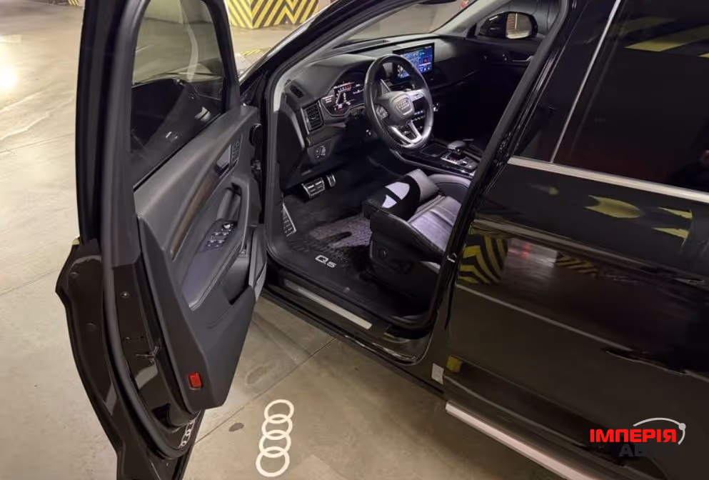 Audi Q5 - фото 7