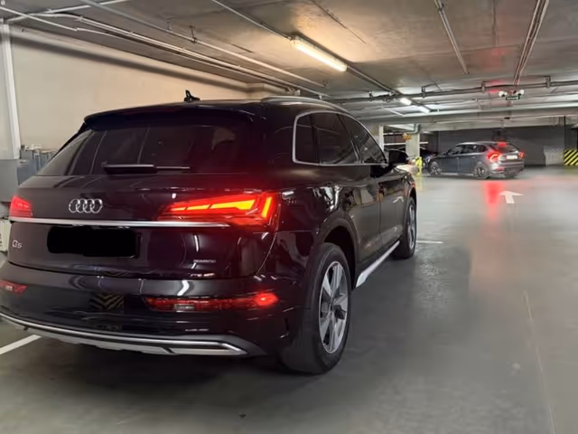 Audi Q5 - фото 4