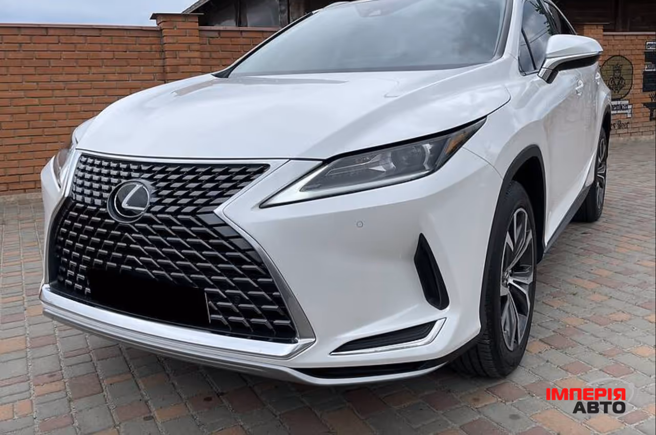 Lexus RX - фото 1