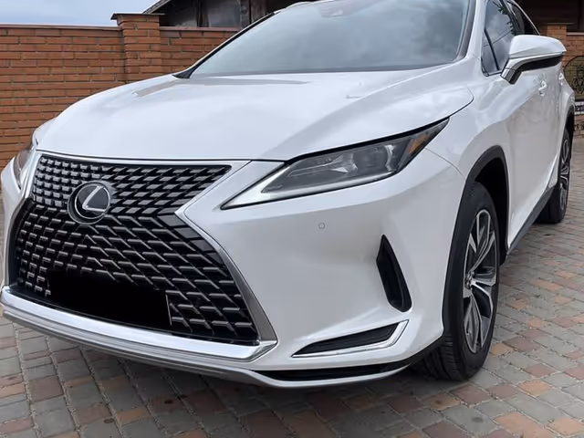Lexus RX - фото 1