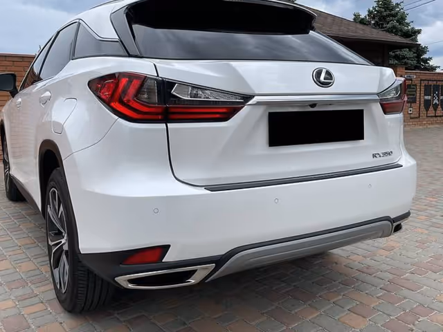 Lexus RX - фото 4