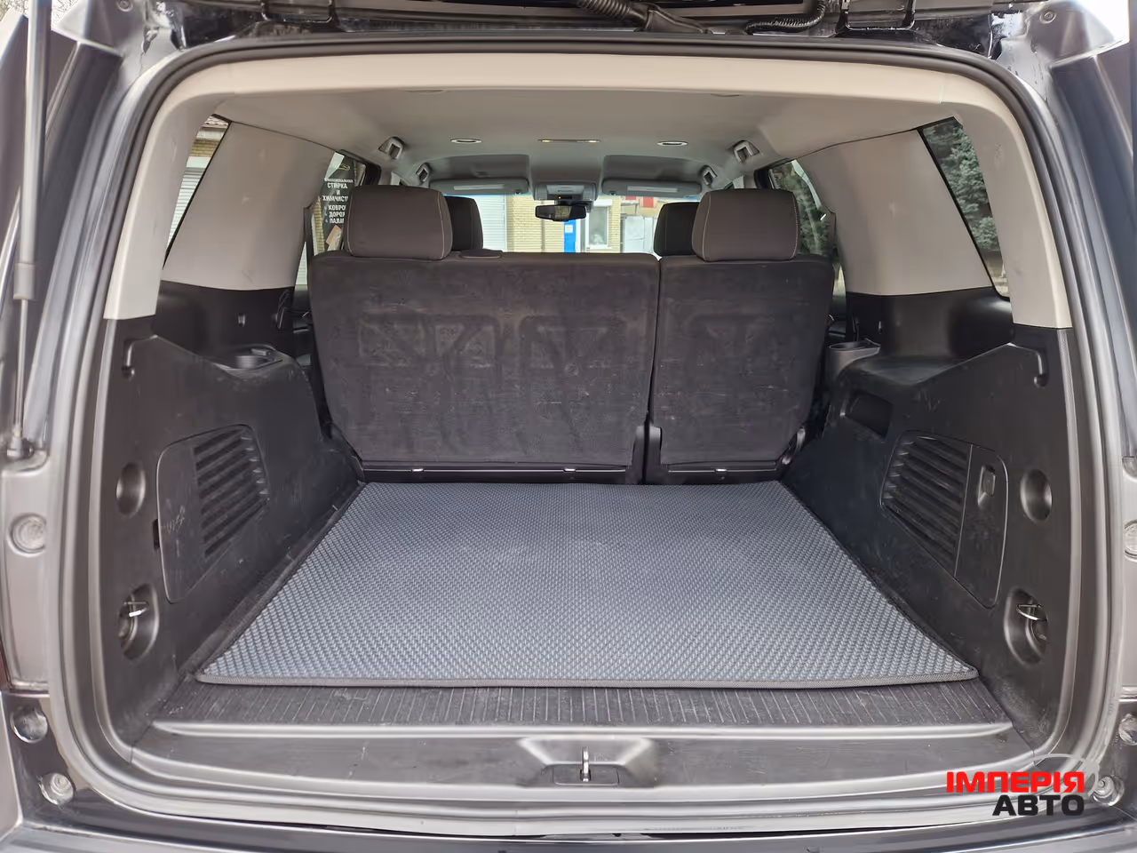 Chevrolet Tahoe - фото 28