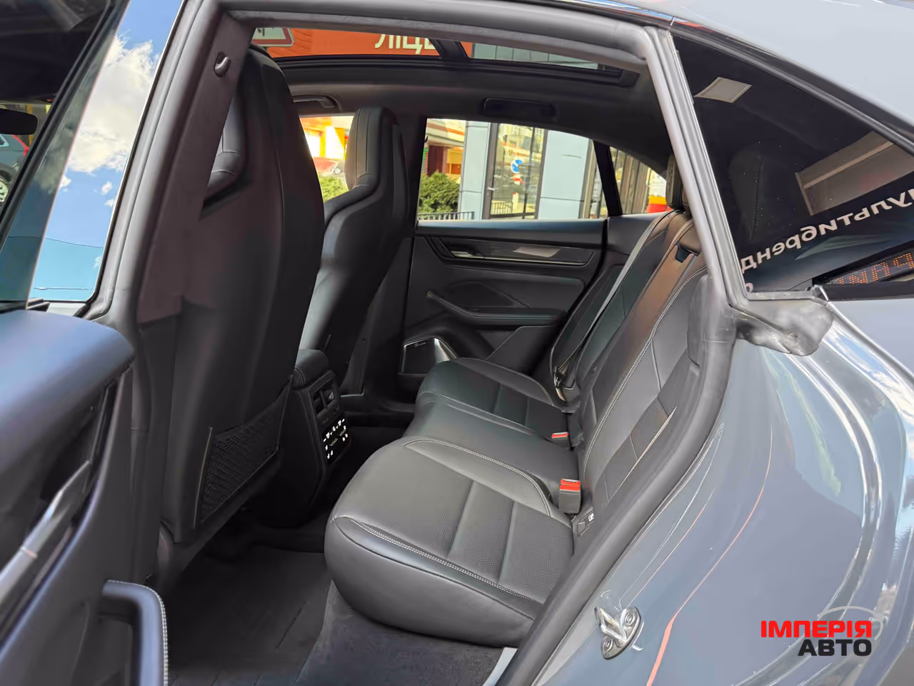 Porsche Macan - фото 54