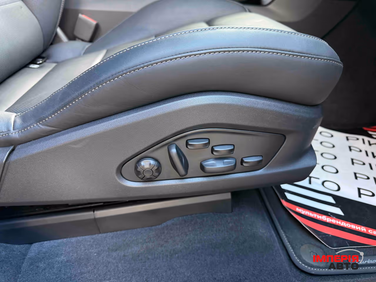 Porsche Macan - фото 66