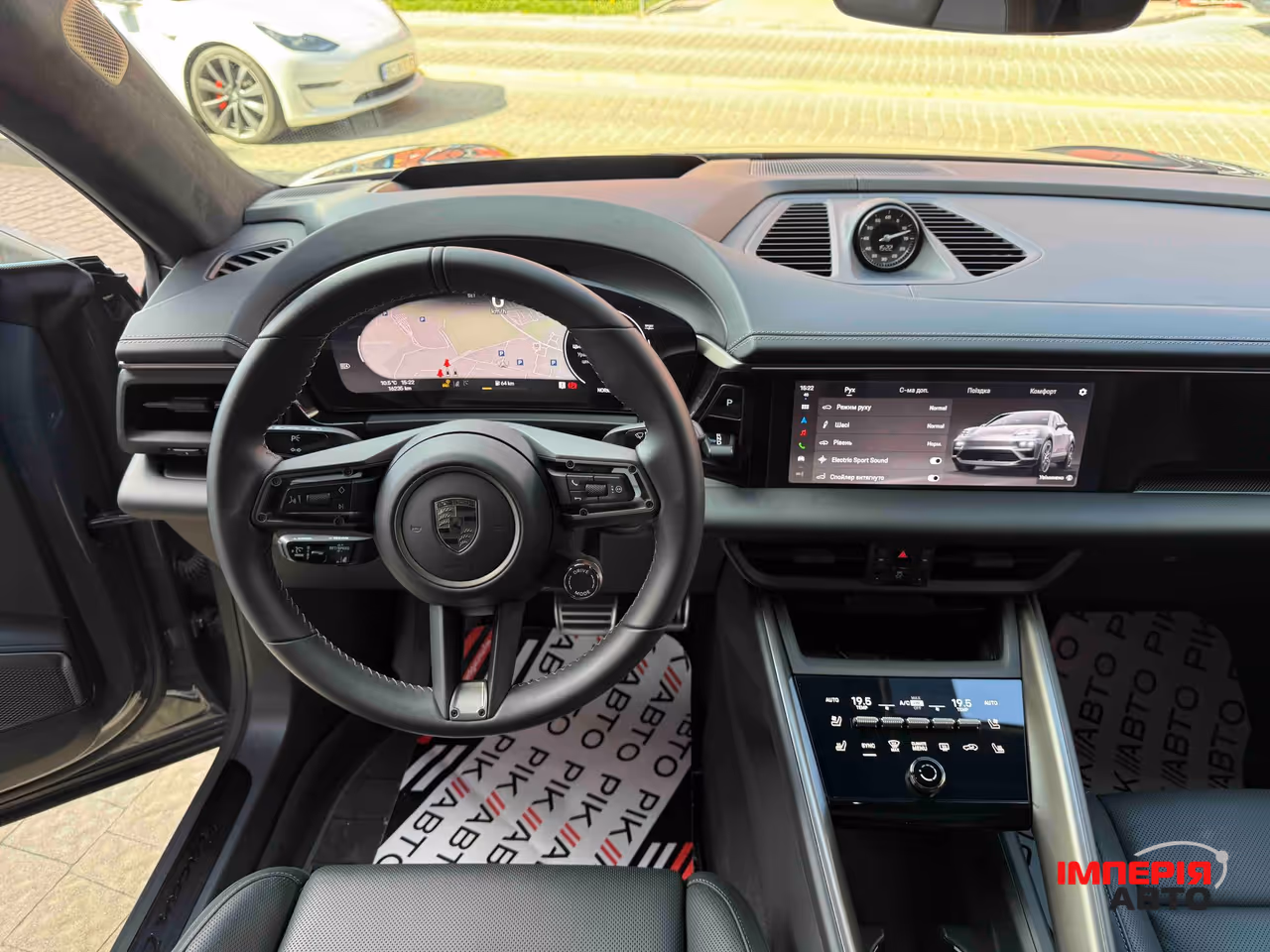 Porsche Macan - фото 58