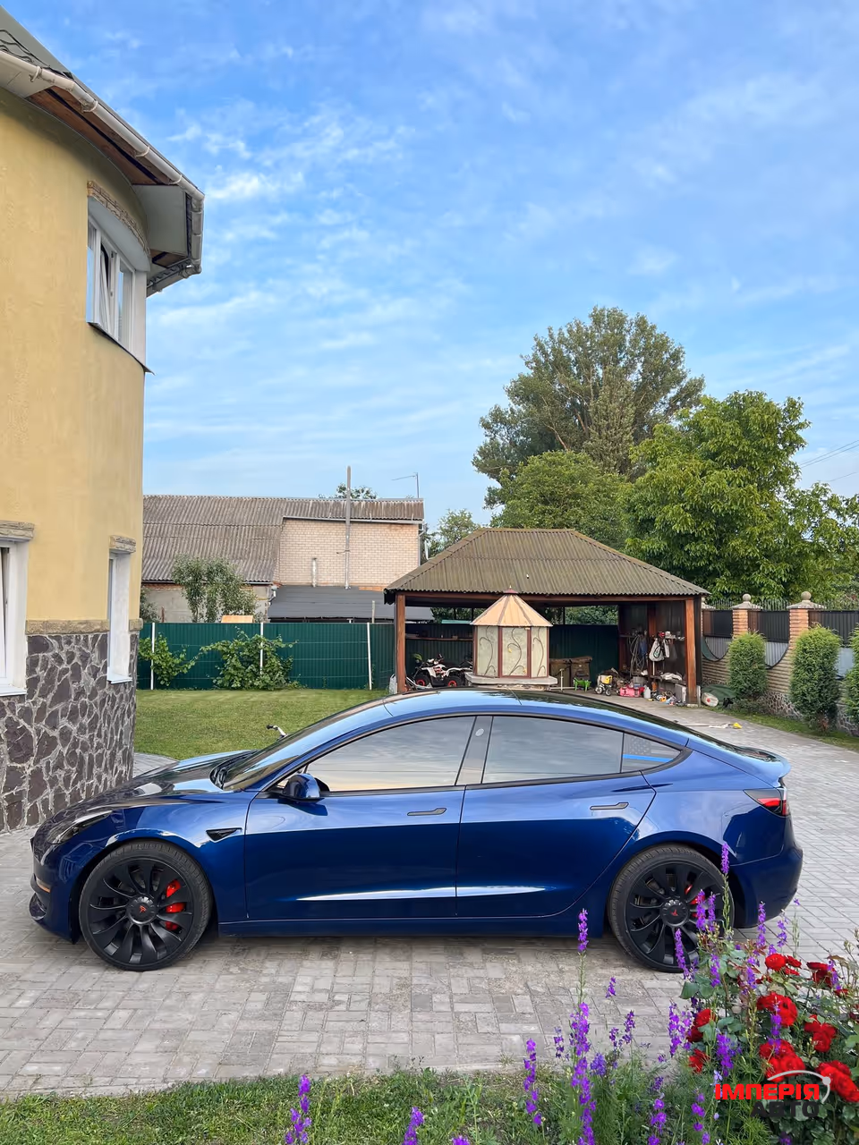 Tesla Model 3 - фото 3