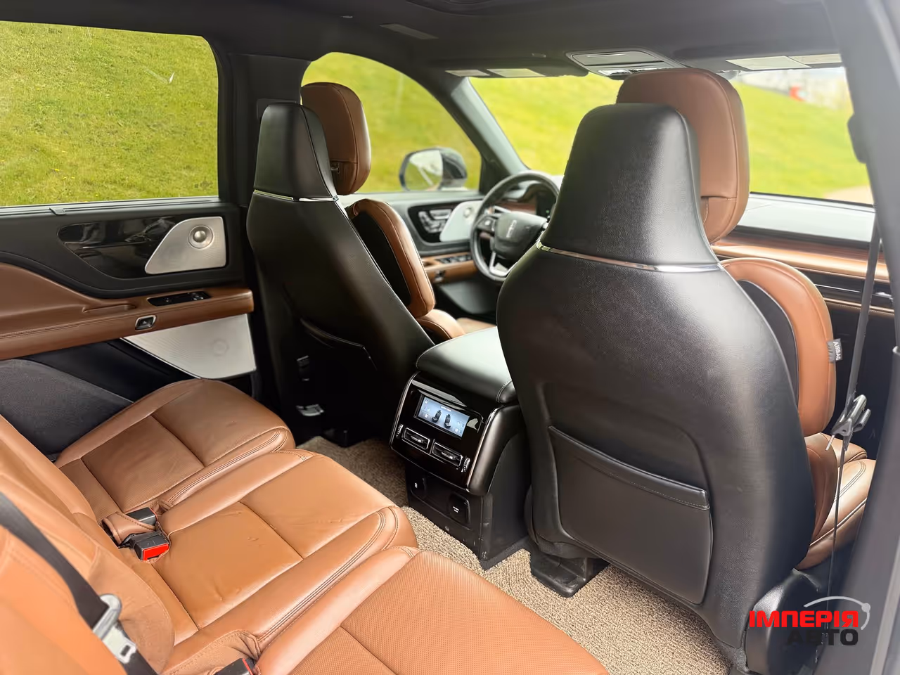 Lincoln Aviator - фото 37