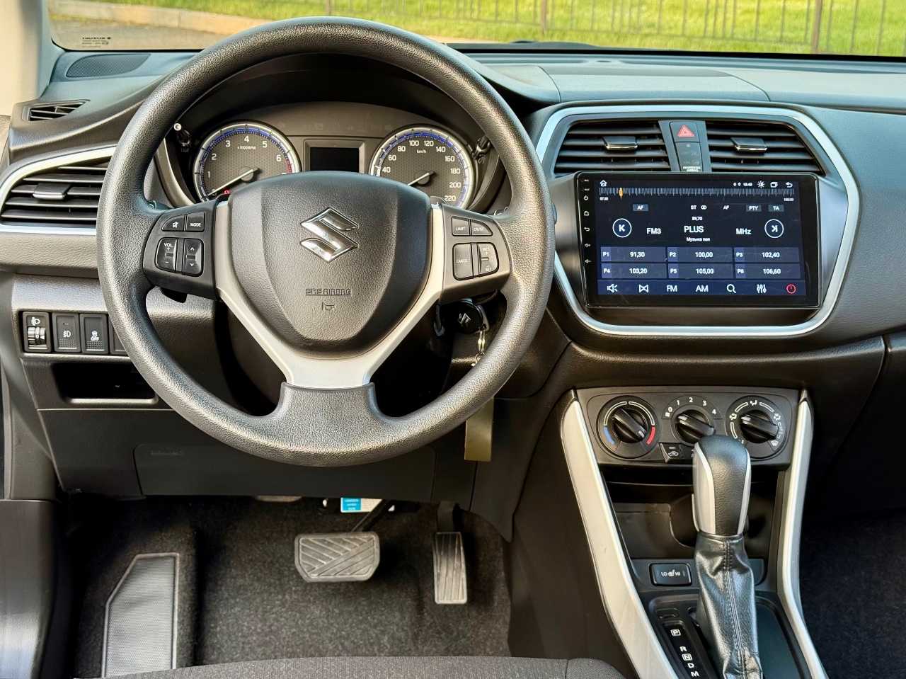 Suzuki SX4 - фото 17