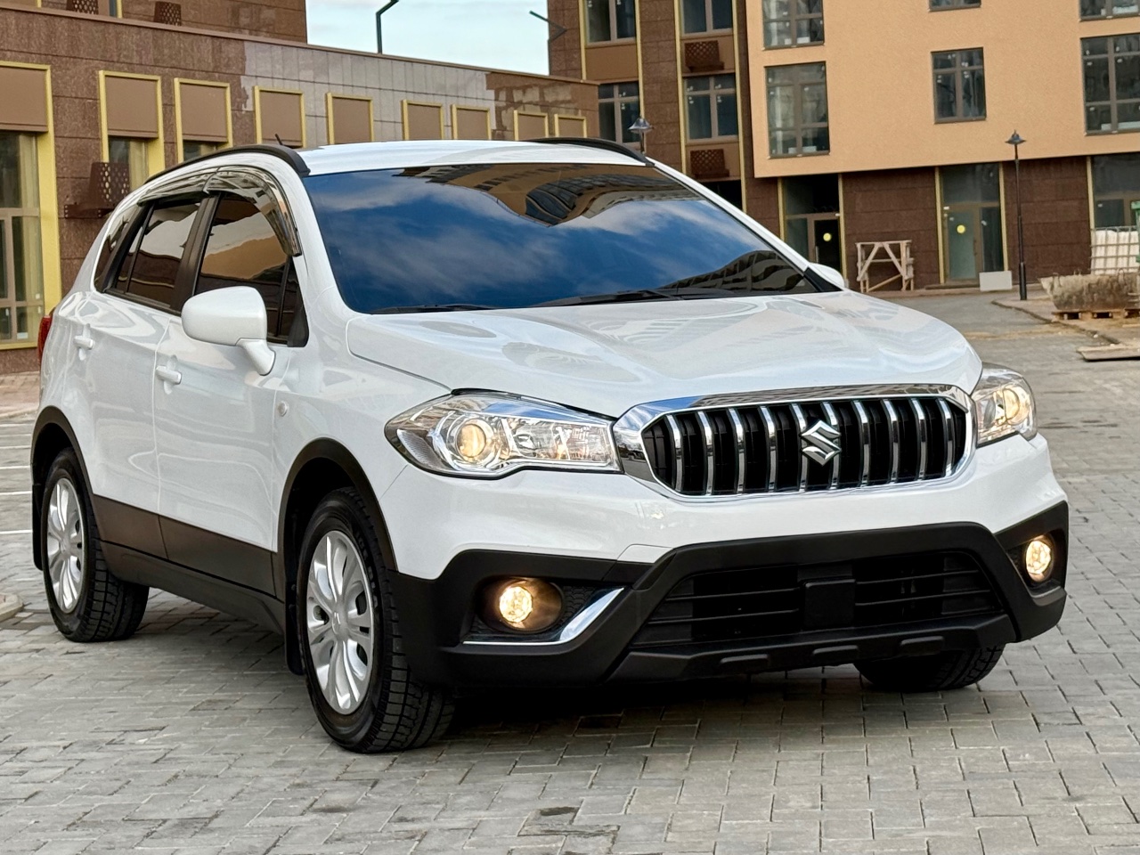 Suzuki SX4 - фото 8