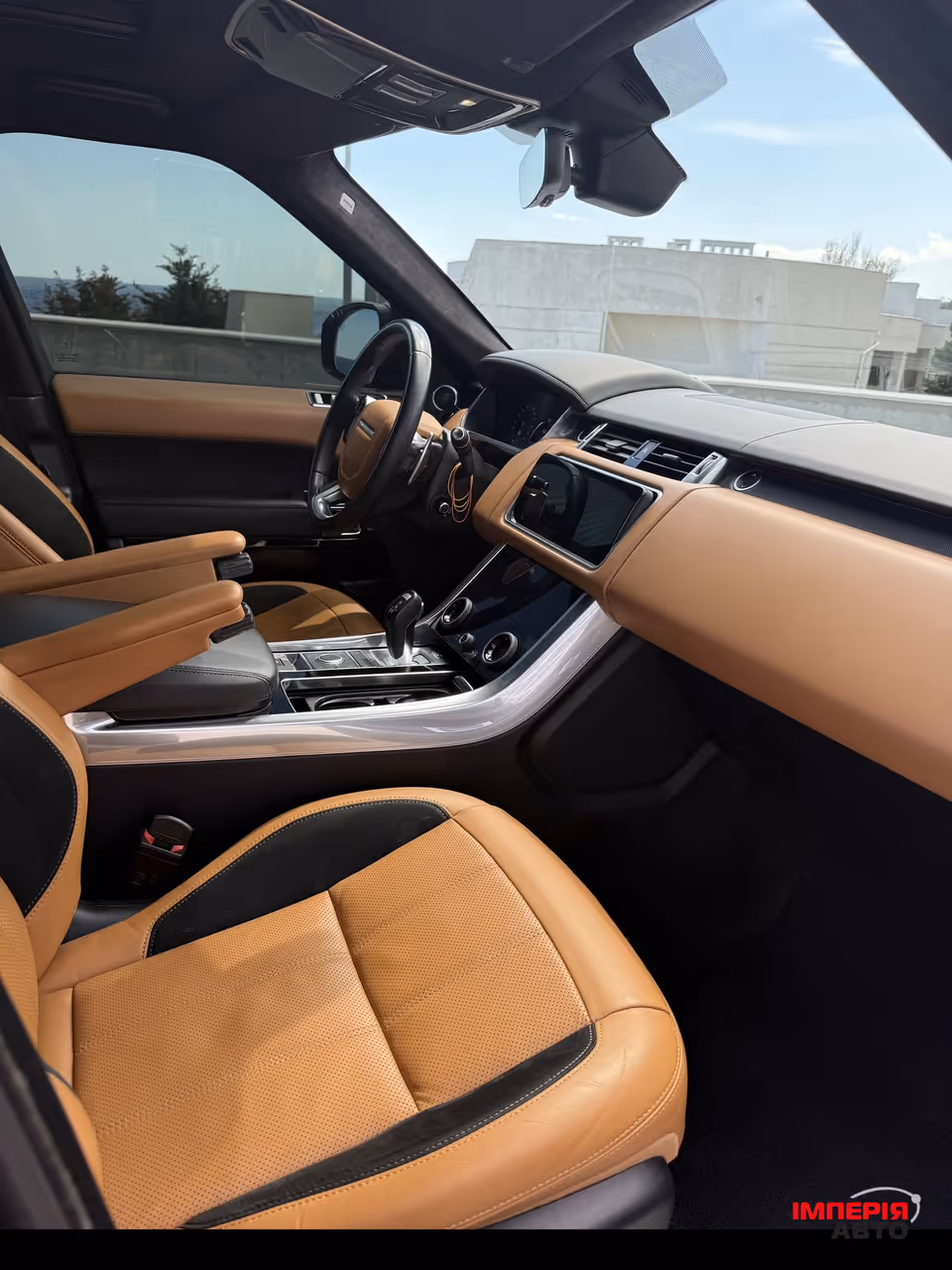 Land Rover Range Rover Sport - фото 1