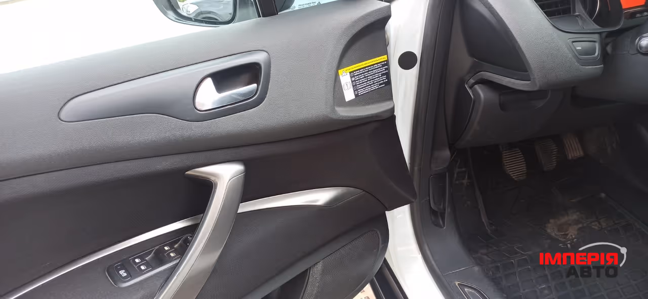 Citroen C5 - фото 25