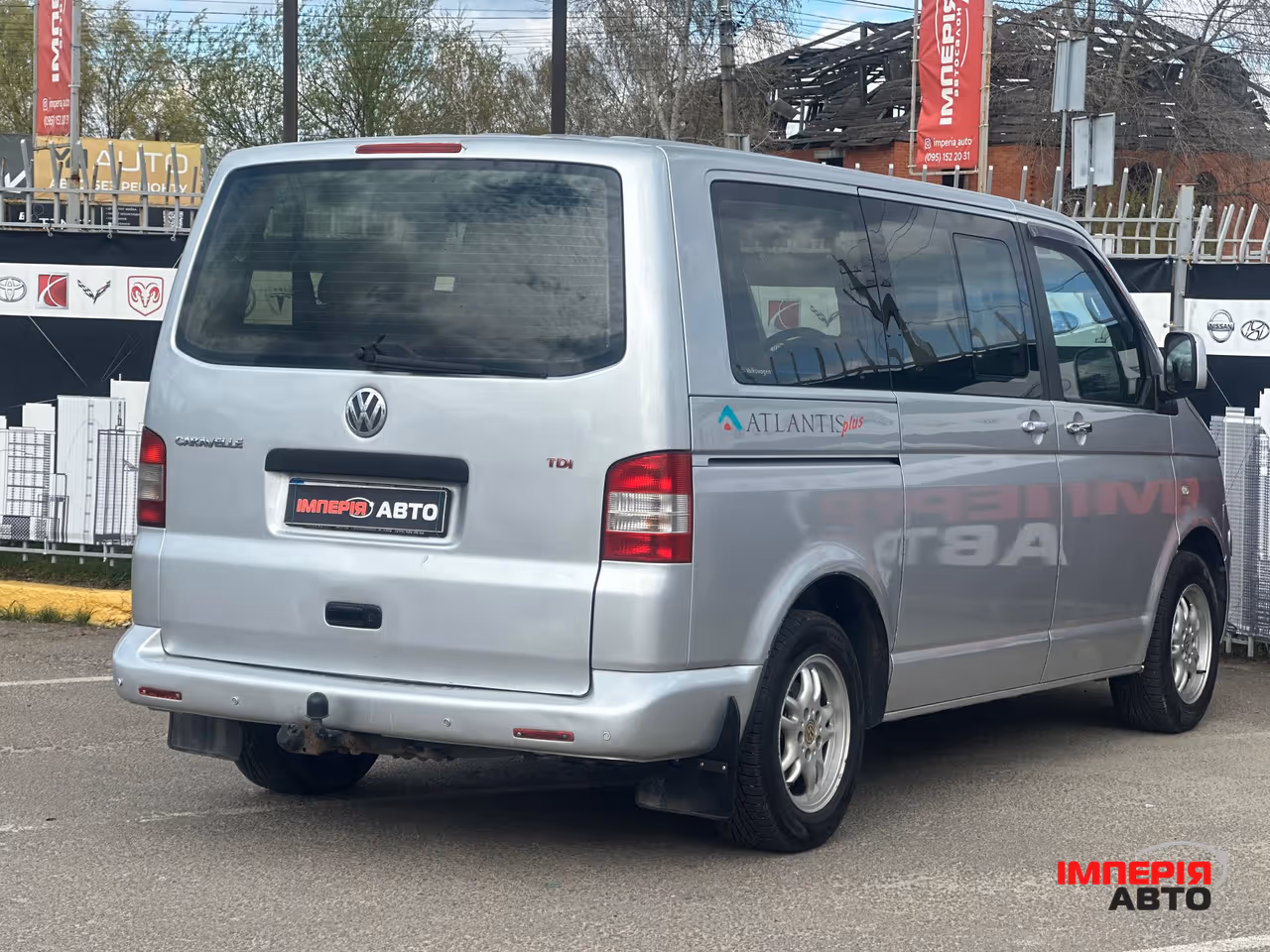 Volkswagen Transporter - фото 7