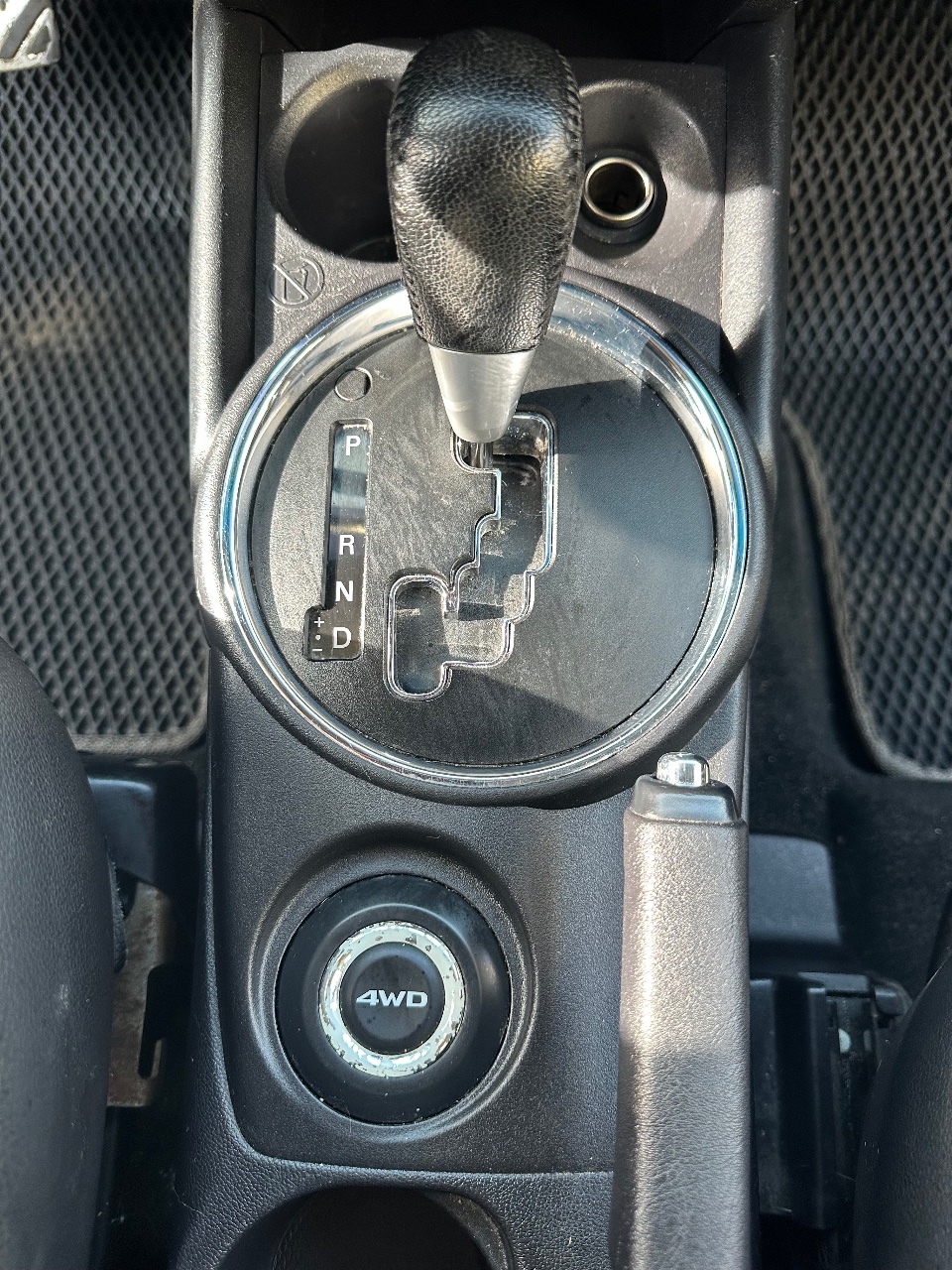 Mitsubishi Outlander Sport - фото 15