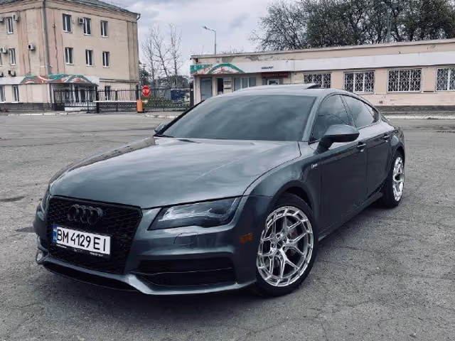 Audi A7 - фото 1