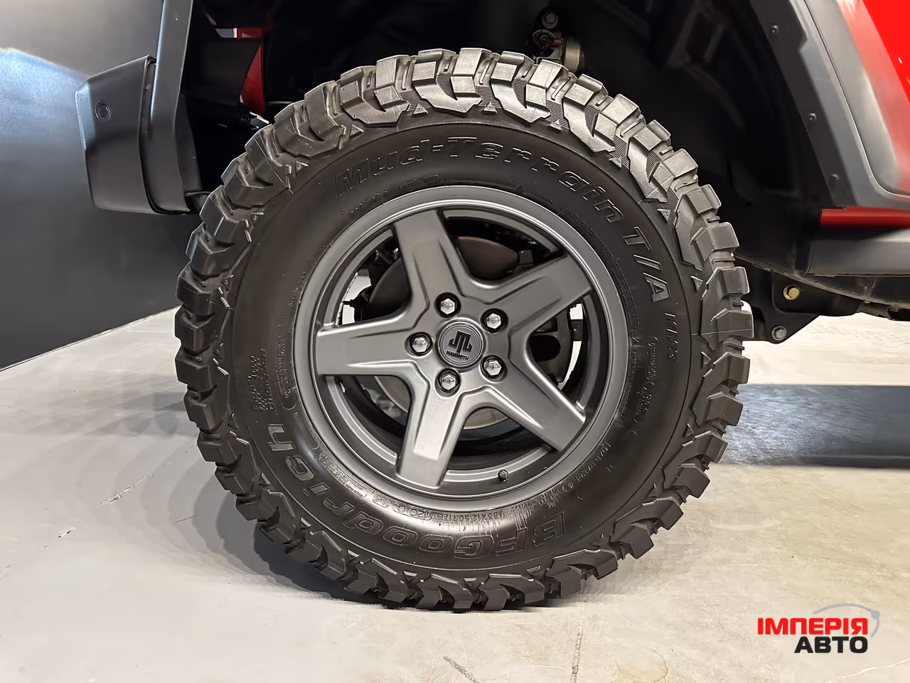 Jeep Wrangler - фото 19
