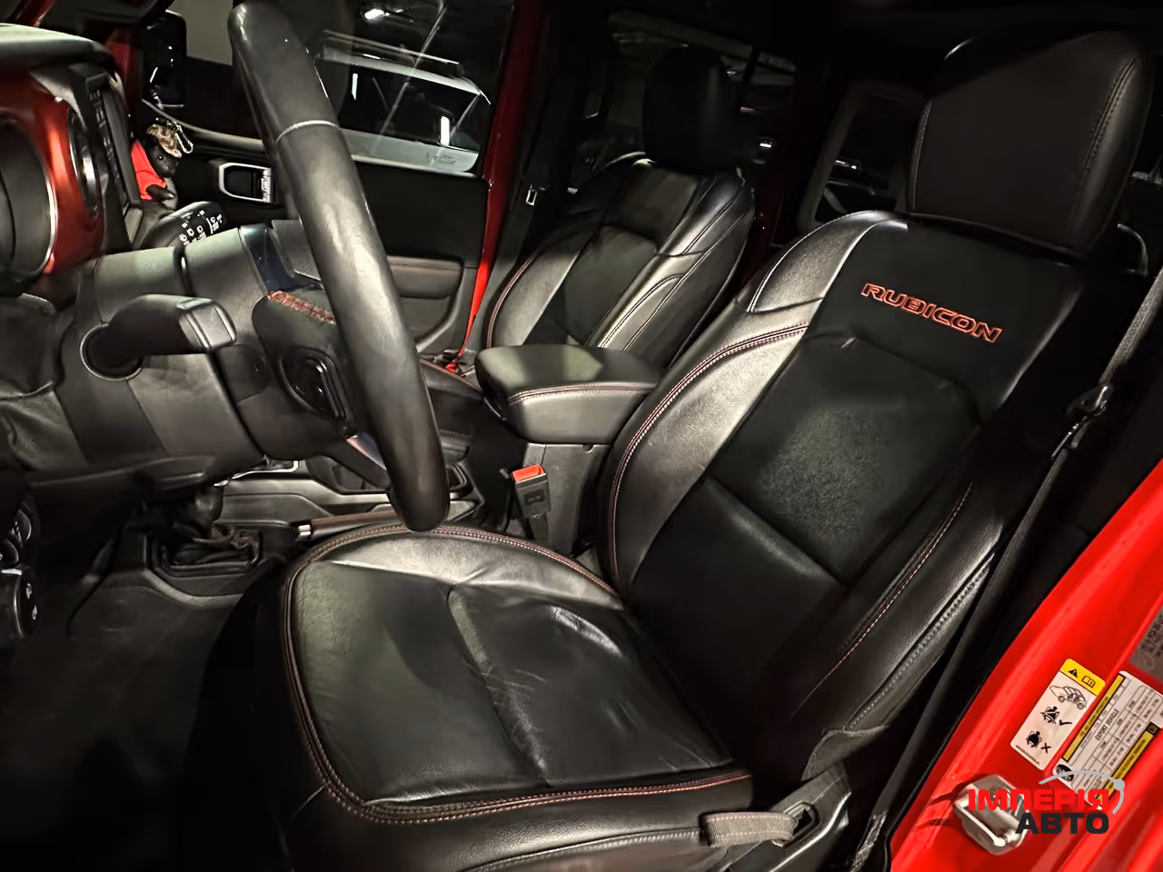 Jeep Wrangler - фото 17
