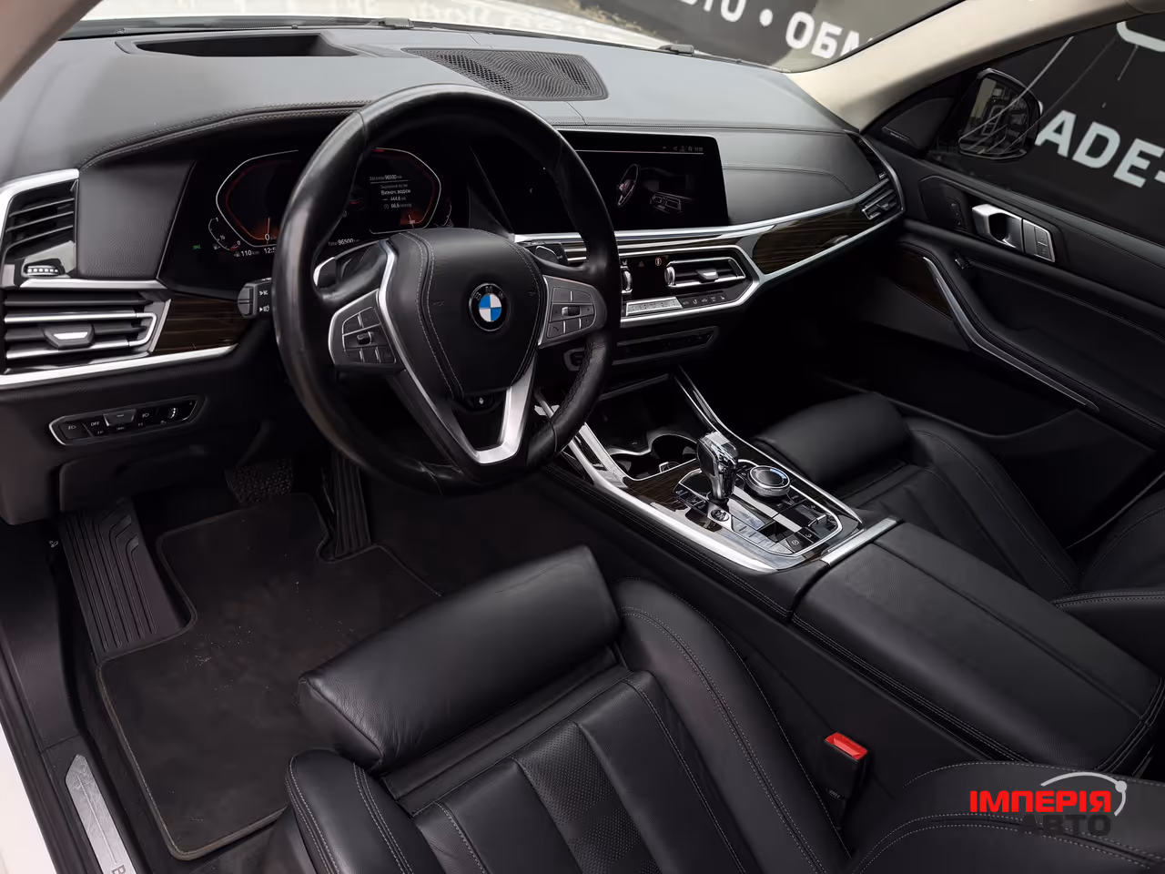BMW X7 - фото 8