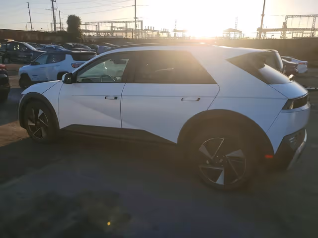 Hyundai IONIQ 5 - фото 4