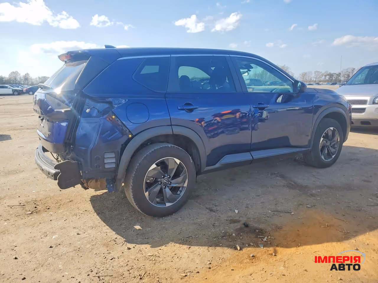 Nissan Rogue - фото 6