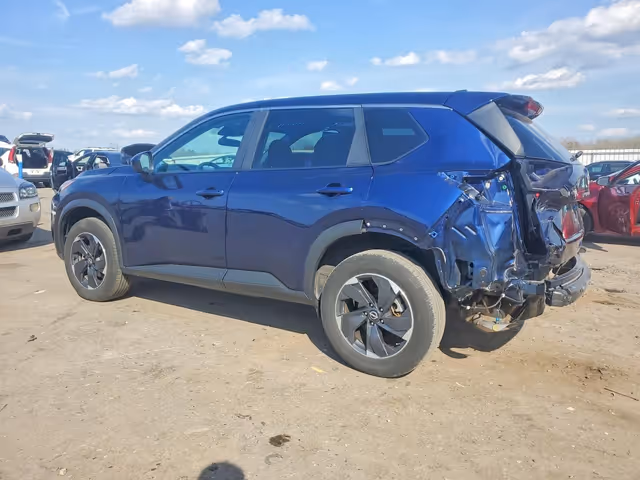 Nissan Rogue - фото 4