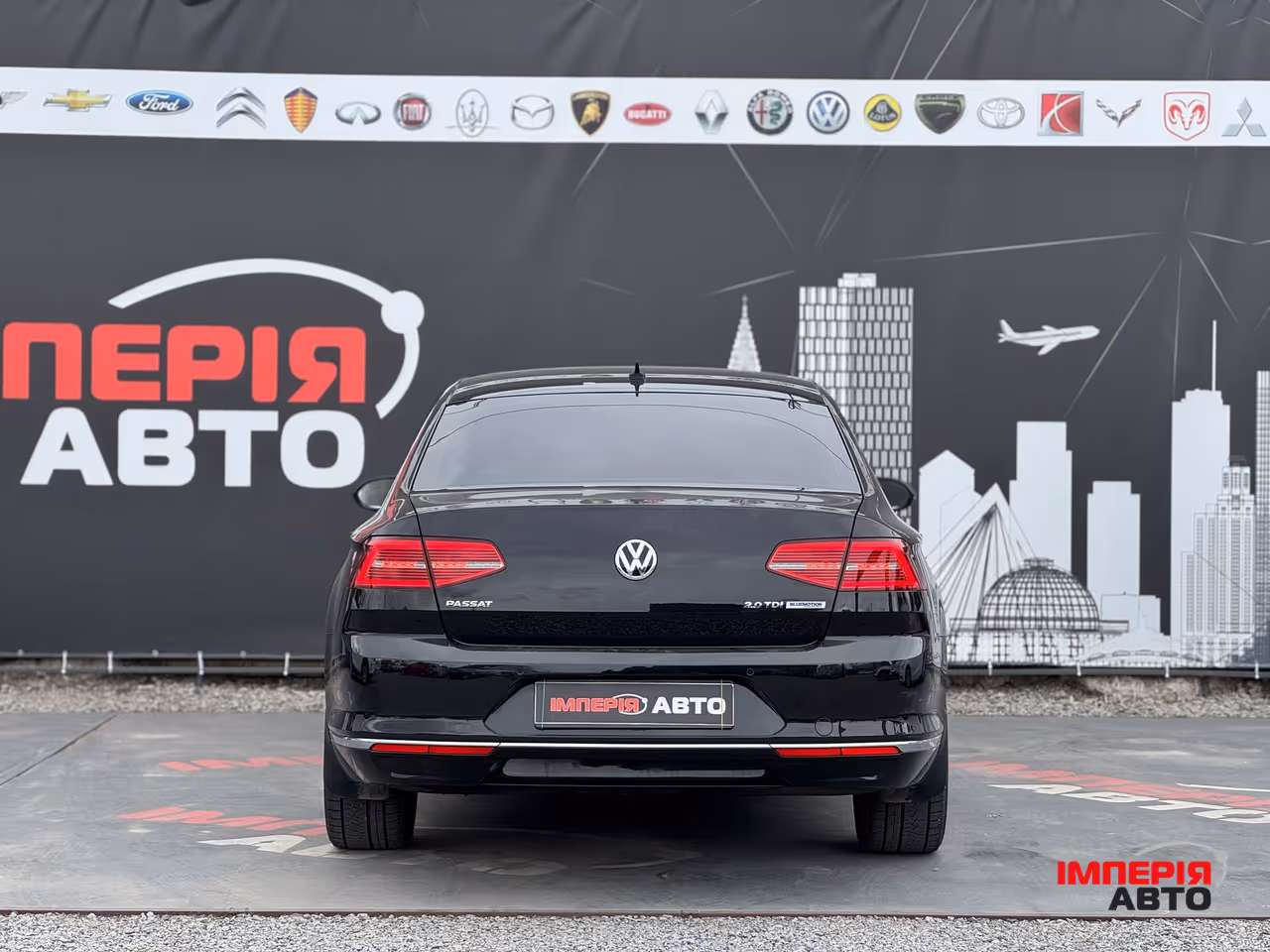 Volkswagen Passat - фото 4
