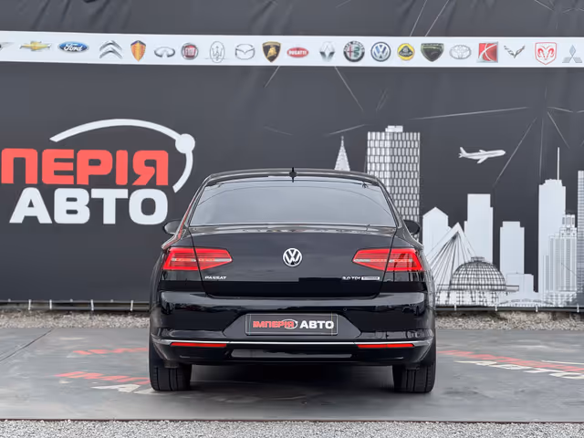 Volkswagen Passat - фото 4