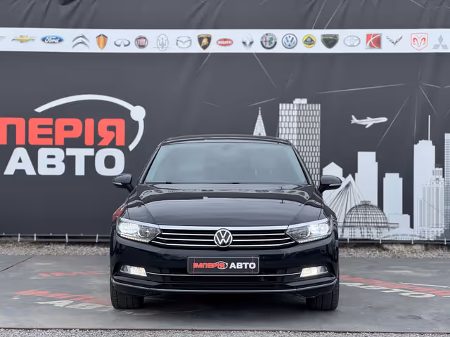 Volkswagen Passat - фото 2