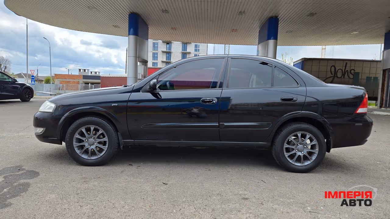 Nissan Almera Classic - фото 8
