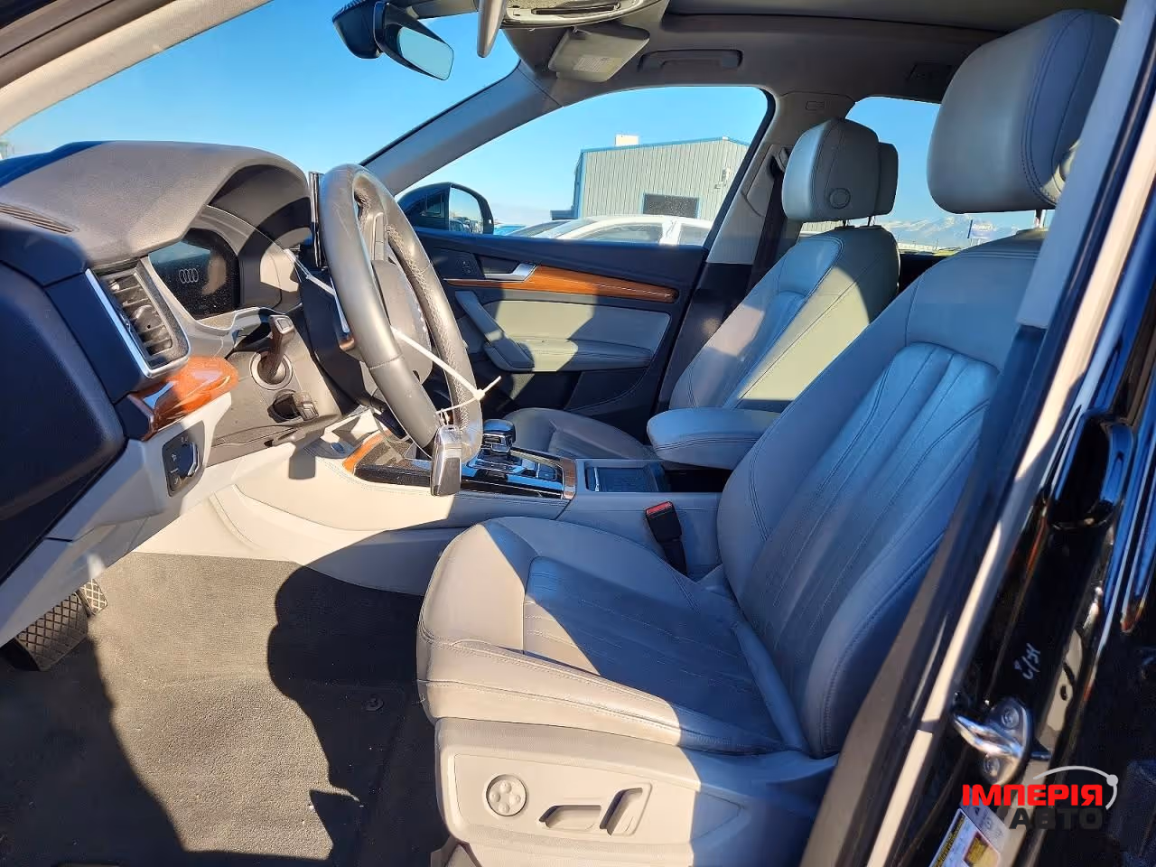 Audi Q5 - фото 7