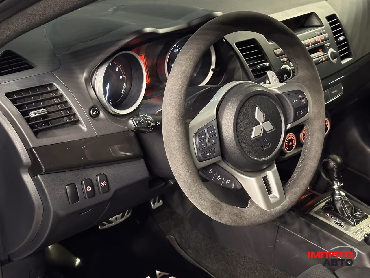 Mitsubishi Lancer - фото 13