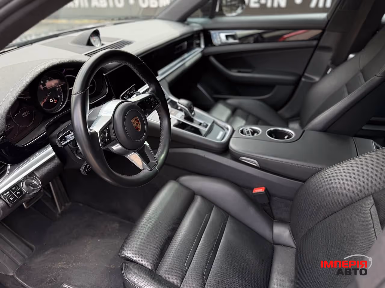 Porsche Panamera - фото 8
