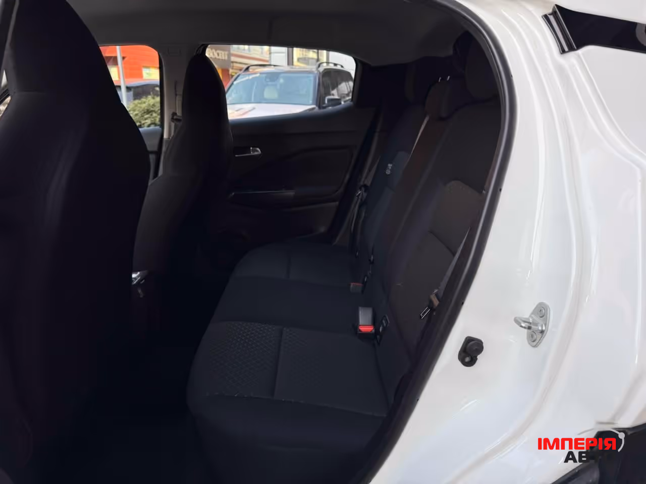 Nissan Juke - фото 6