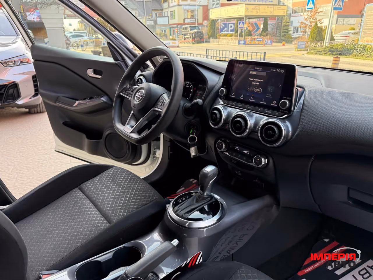 Nissan Juke - фото 9