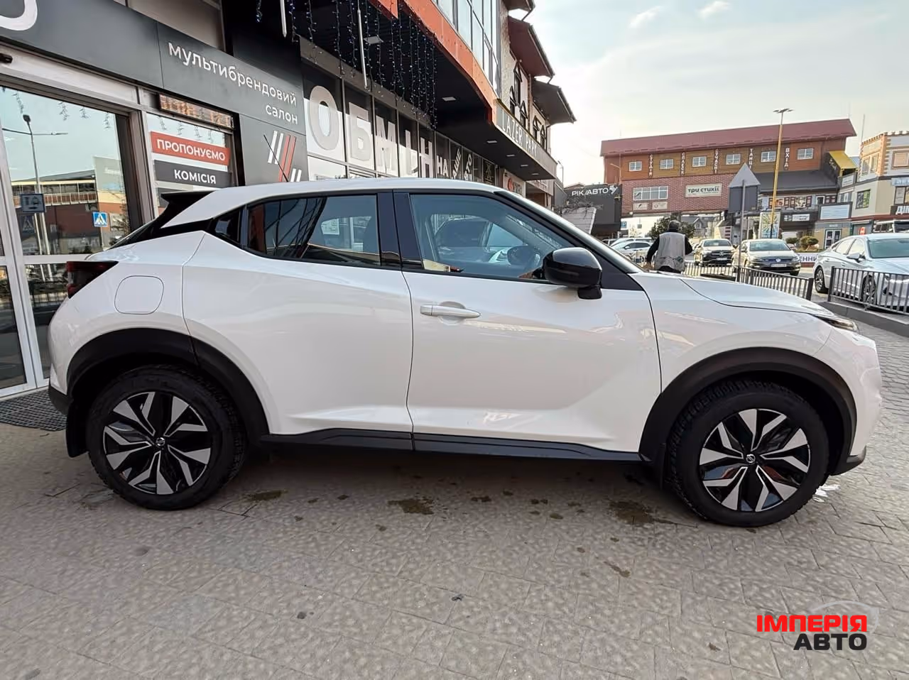 Nissan Juke - фото 3