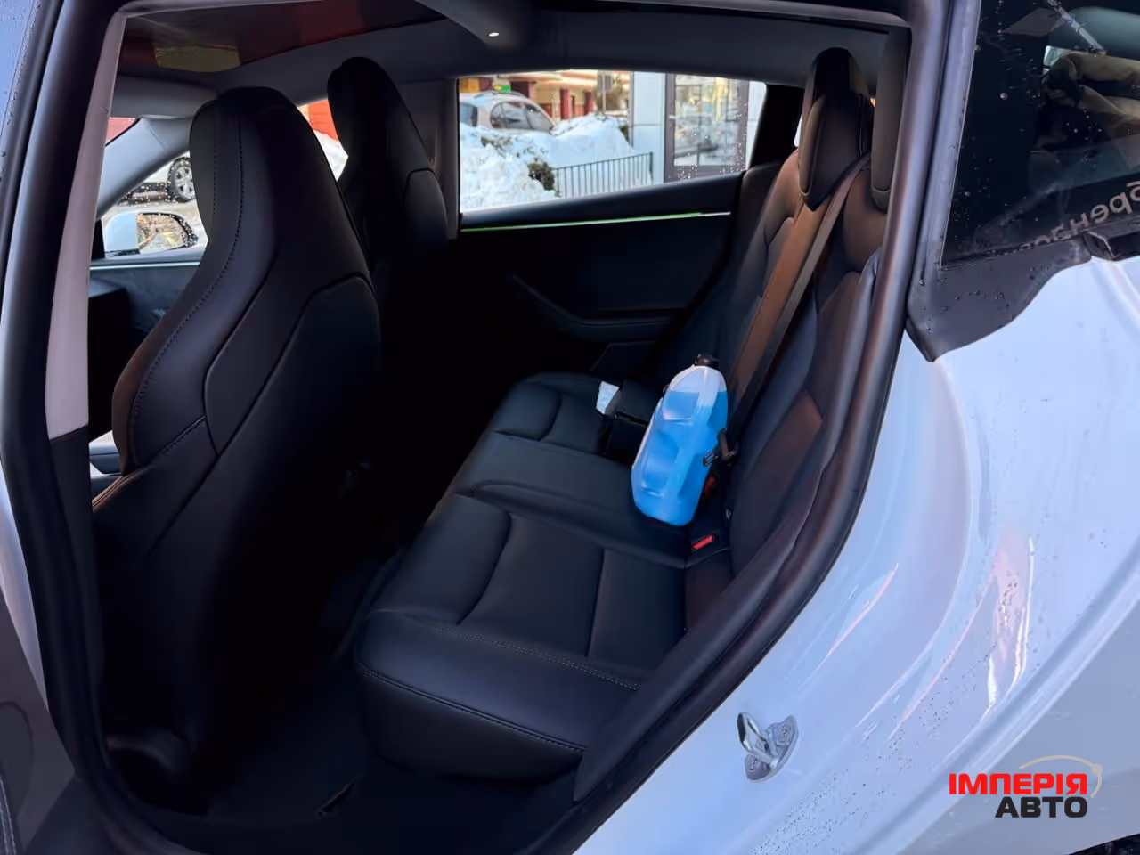 Tesla Model 3 - фото 6