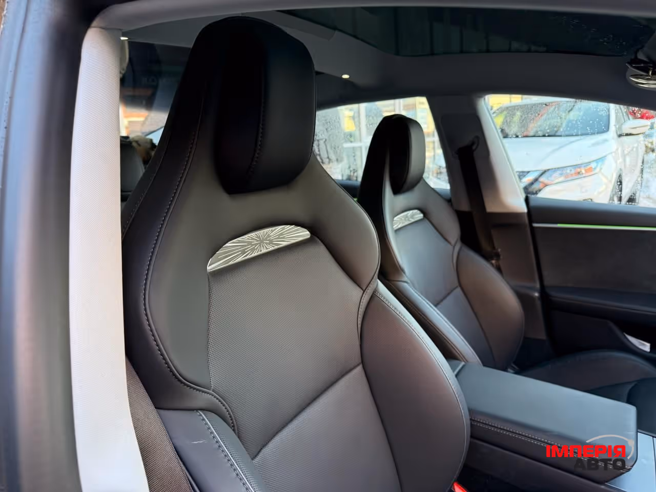 Tesla Model 3 - фото 10