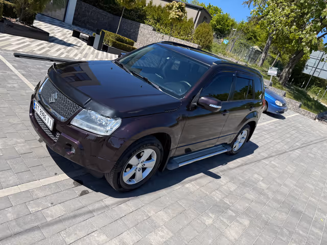 Suzuki Grand Vitara - фото 3