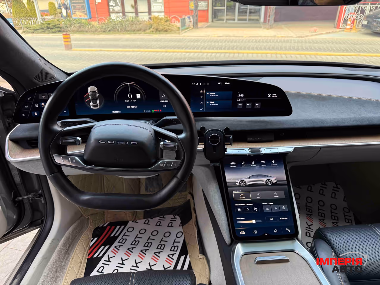 Lucid Air - фото 50