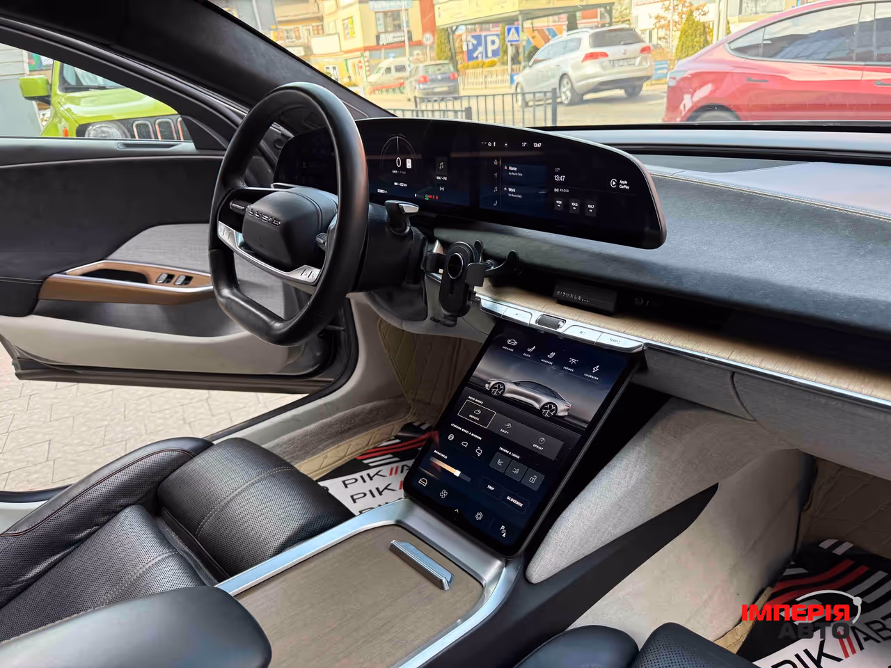 Lucid Air - фото 63
