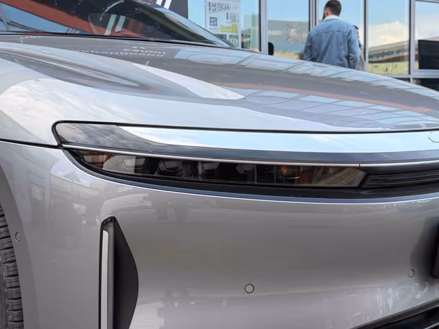 Lucid Air - фото 5