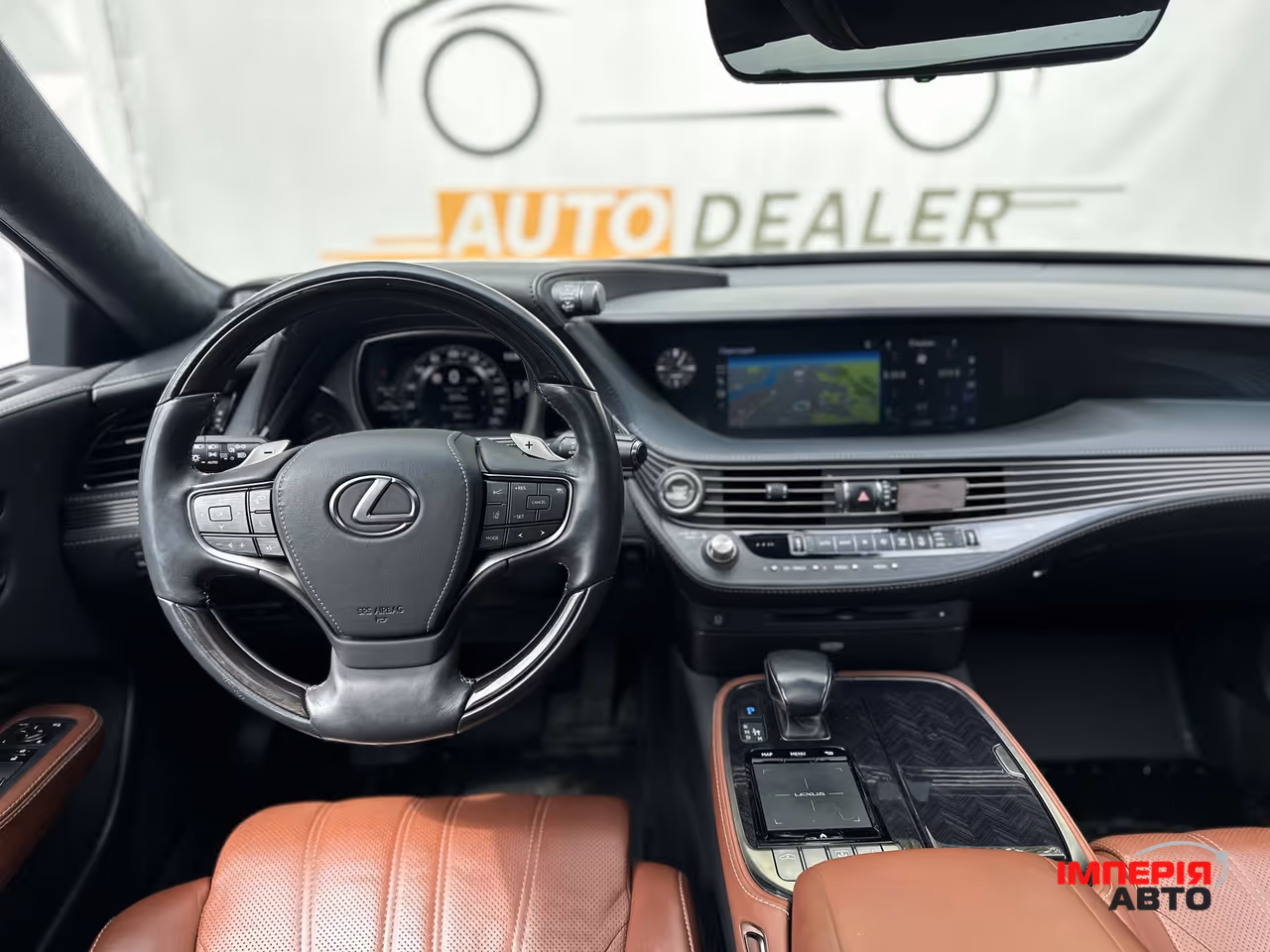 Lexus LS - фото 23