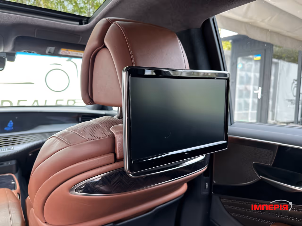 Lexus LS - фото 42