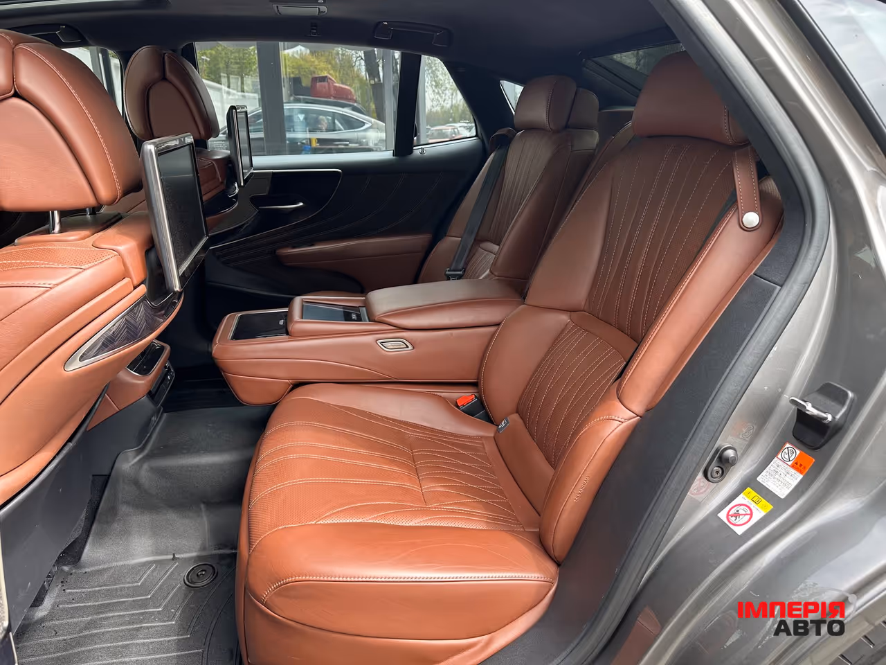 Lexus LS - фото 41