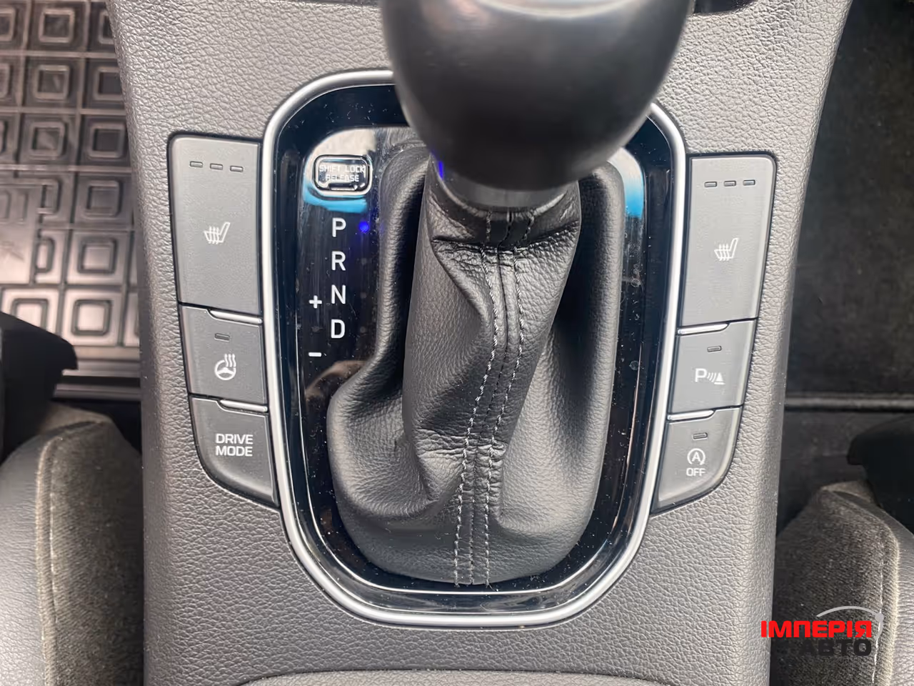 Hyundai i30 - фото 10