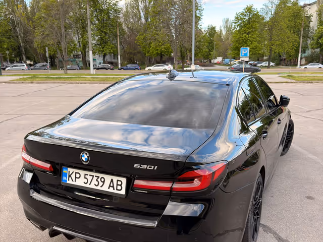 BMW 5 серії - фото 5