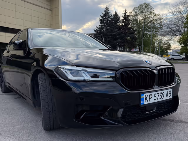 BMW 5 серії - фото 2