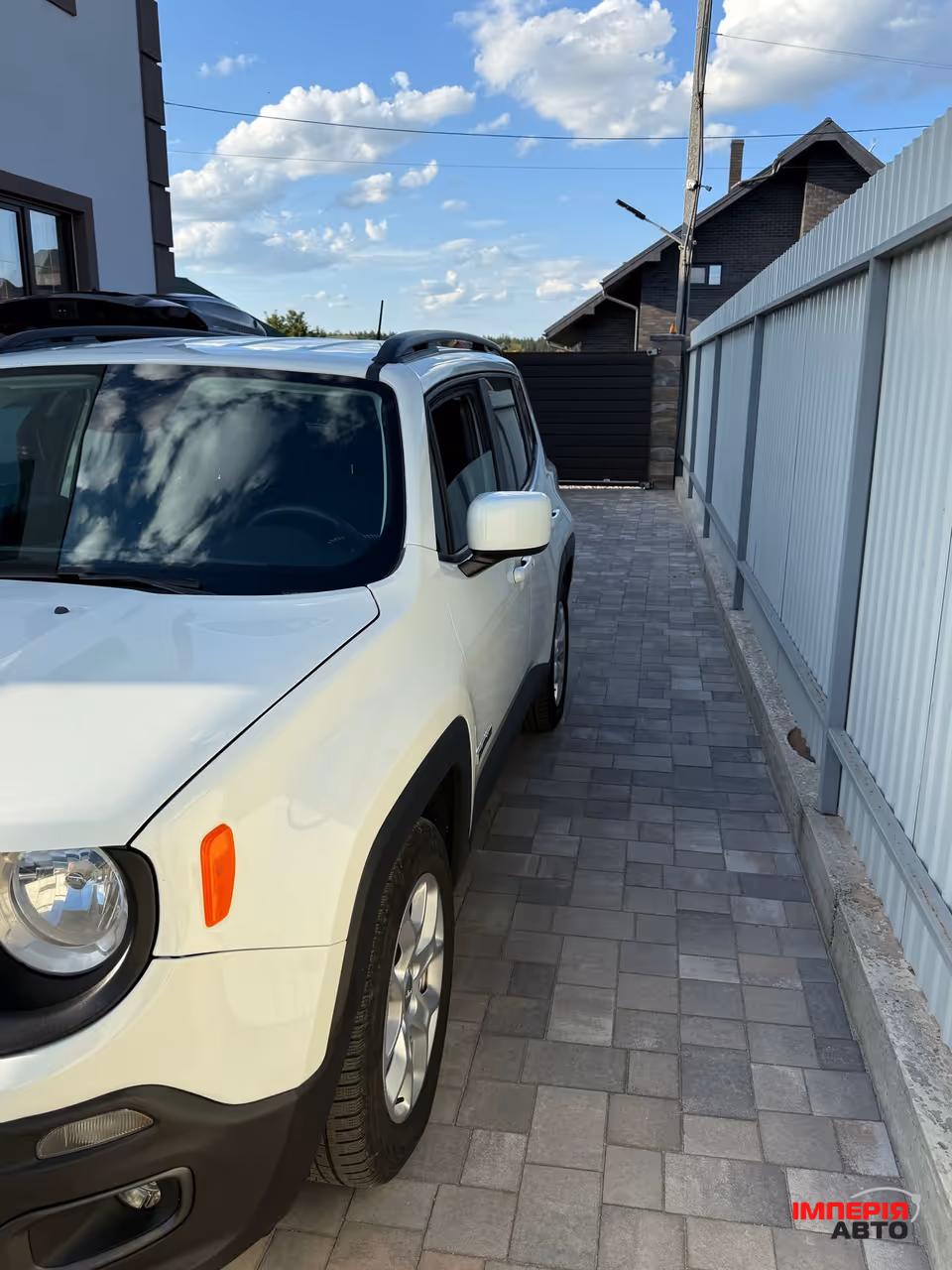 Jeep Renegade - фото 3