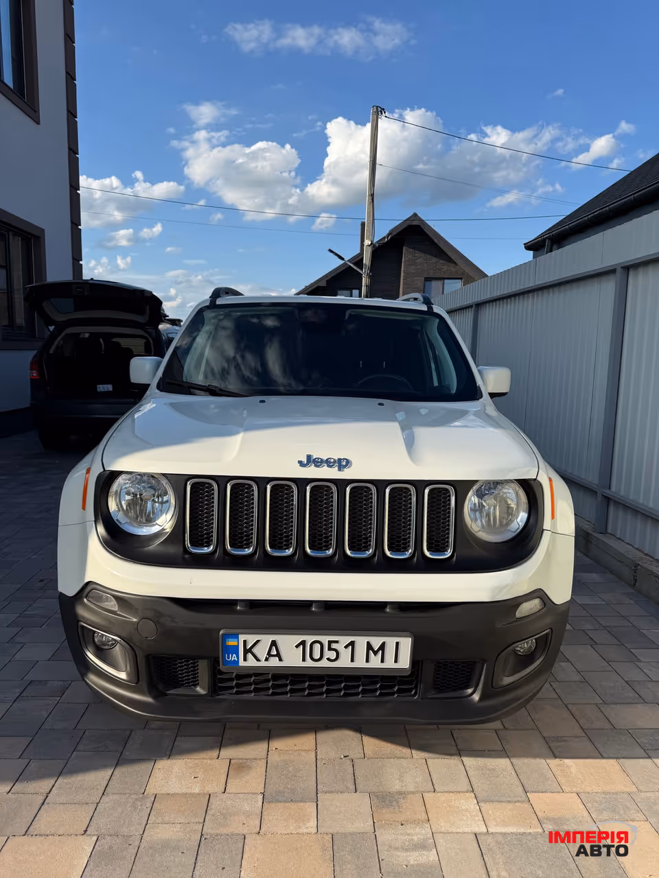 Jeep Renegade - фото 1